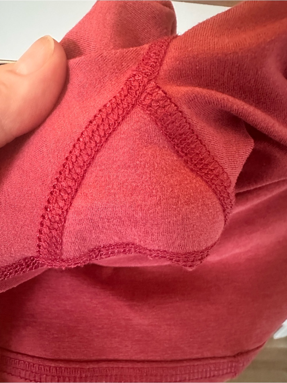 Beyond Yoga Caught in the Midi high waist leggings- RED - Picture 5 of 5